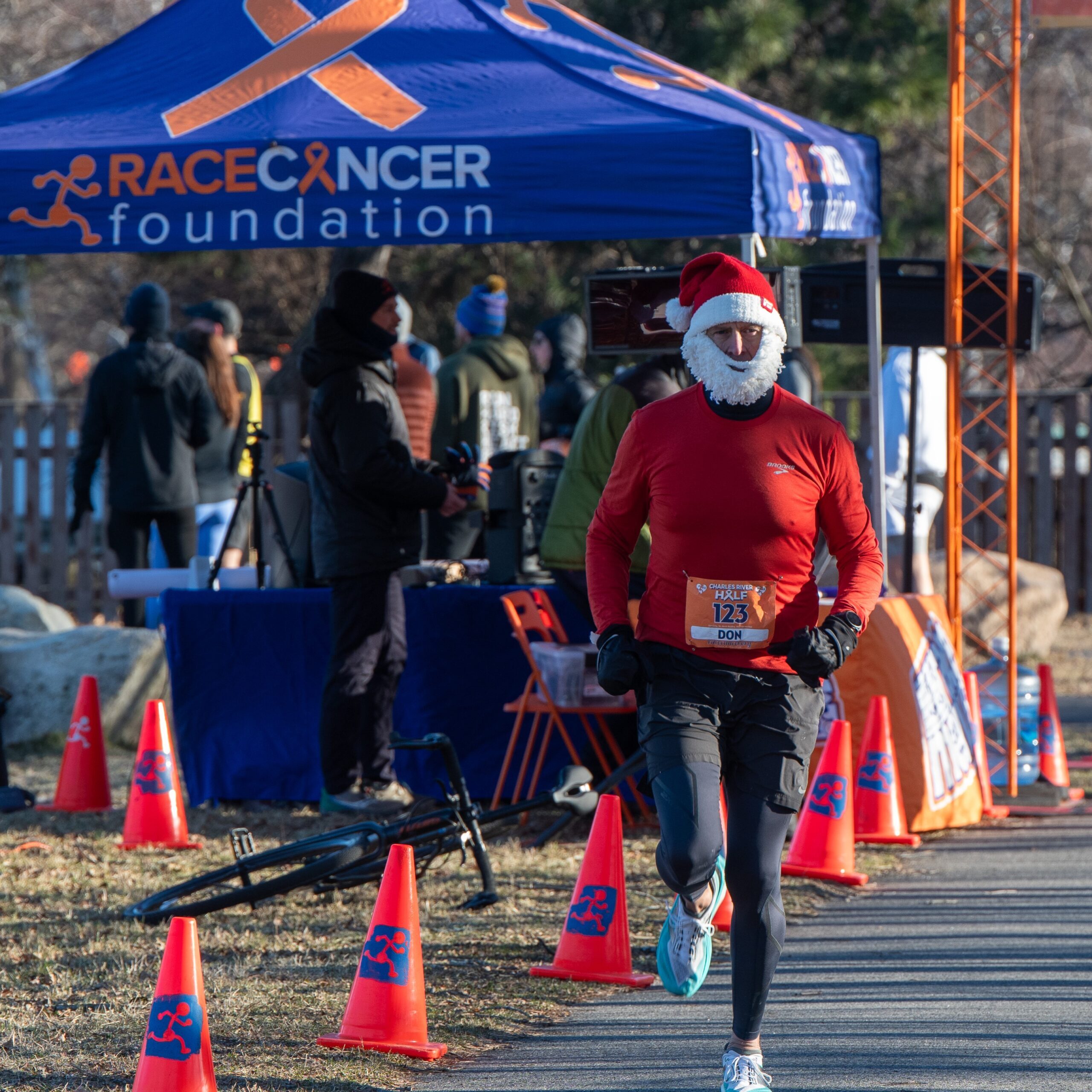 CRHALF-SANTA